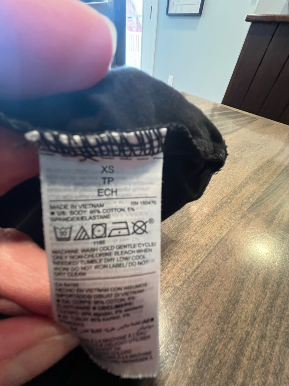 Women’s Old Navy Layering Tank Top. 
Size: Extra Small. - Picture 6 of 6